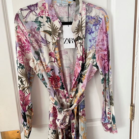 Rare NWT Viral TikTok Zara Floral Print Dress - Size Large - Picture 2 of 2